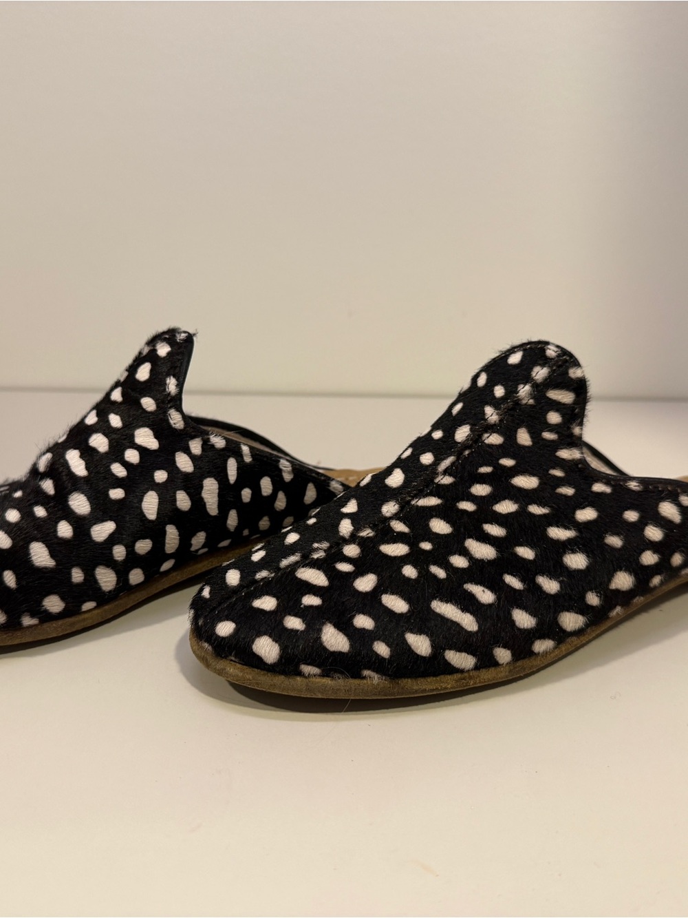 Sabah Black and White Pony Hair Slip-On Mules - Picture 3 of 4